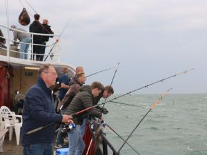 UA250920 Dagtocht zeevissen49.JPG